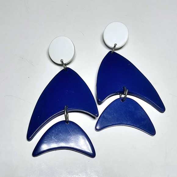 Modern abstract blue and white fish shade post dangle earrings, Nautical, aqua - Picture 3 of 6